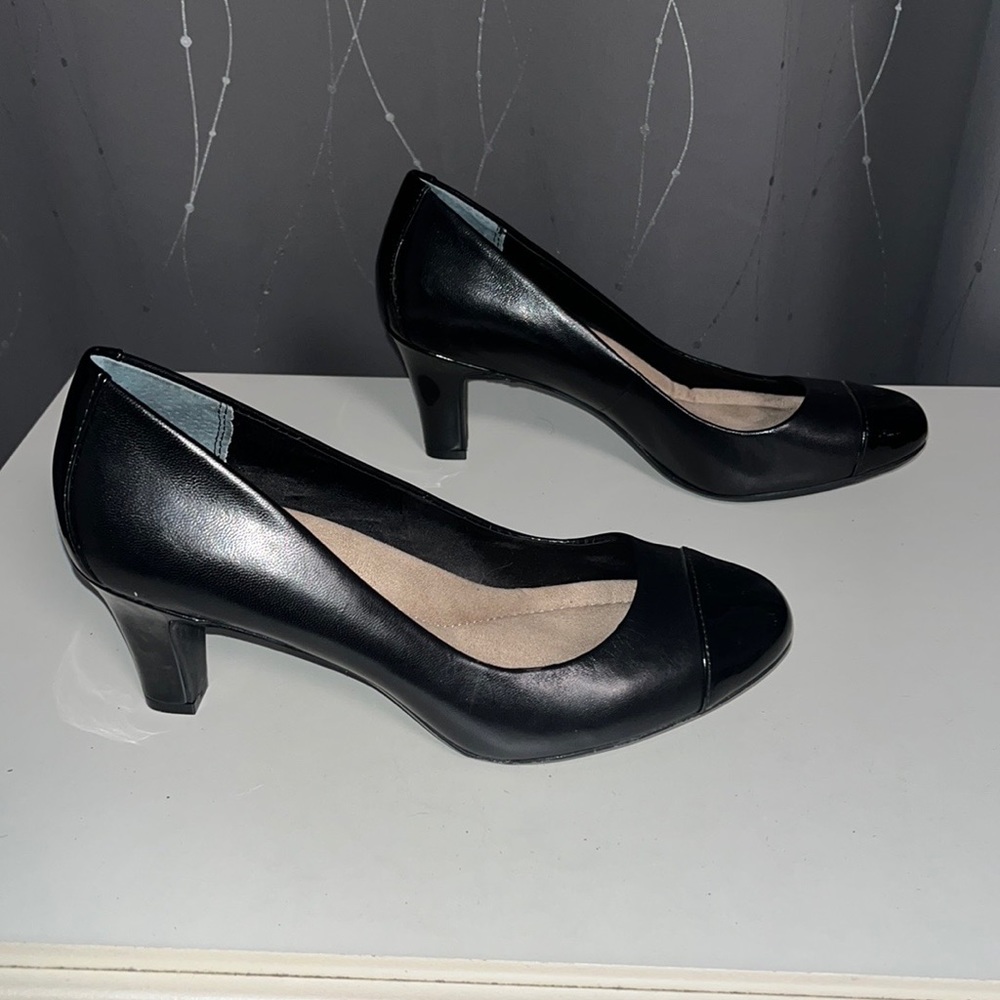 Giani Bernini | Riyla Cap Toe Classic Pumps